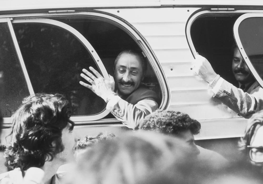 LS 006a en bus caravana